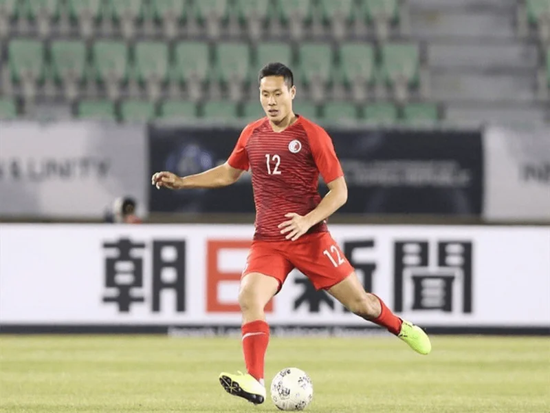 梁诺恒:父亲身体不好希望踢港超照顾他,盼浙江队能拿中超冠军